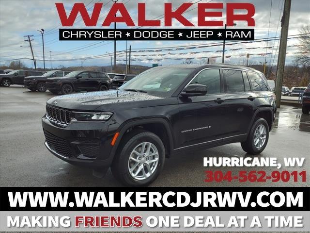 2025 Jeep Grand Cherokee GRAND CHEROKEE LAREDO X 4X4