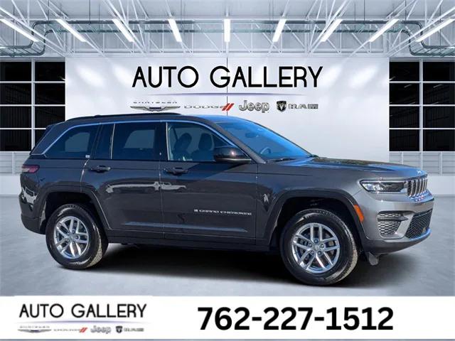 2025 Jeep Grand Cherokee GRAND CHEROKEE LAREDO X 4X2