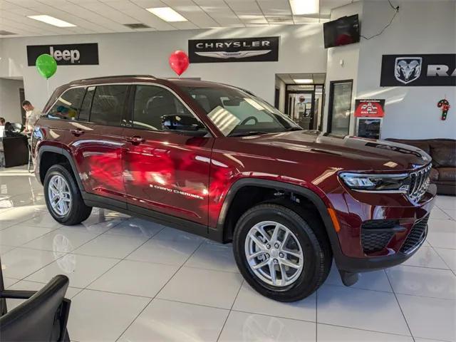 2025 Jeep Grand Cherokee GRAND CHEROKEE LAREDO X 4X2