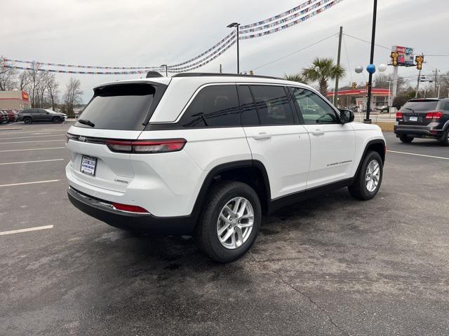 2025 Jeep Grand Cherokee GRAND CHEROKEE LAREDO X 4X4
