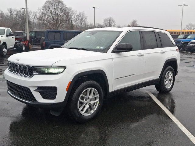 2025 Jeep Grand Cherokee GRAND CHEROKEE LAREDO X 4X4