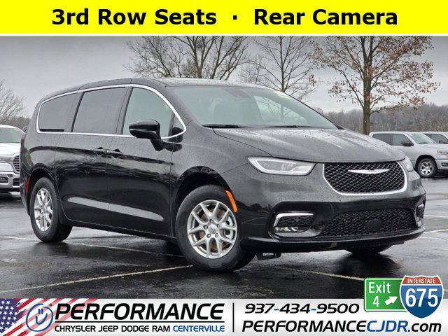 2025 Chrysler Pacifica PACIFICA SELECT