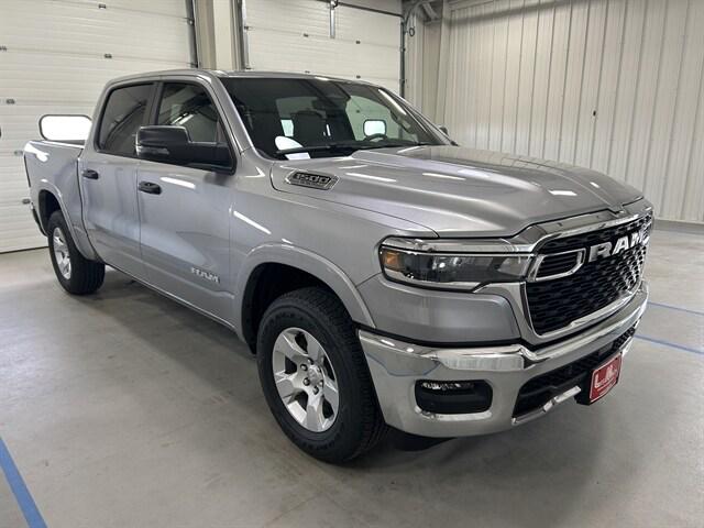 2025 RAM Ram 1500 RAM 1500 BIG HORN CREW CAB 4X4 57 BOX