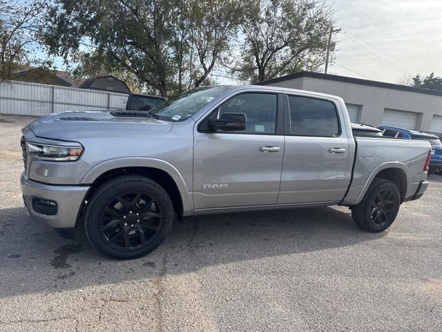 2025 RAM Ram 1500 RAM 1500 LARAMIE CREW CAB 4X2 57 BOX