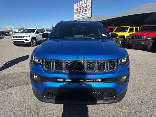 2025 Jeep Compass COMPASS LATITUDE 4X4