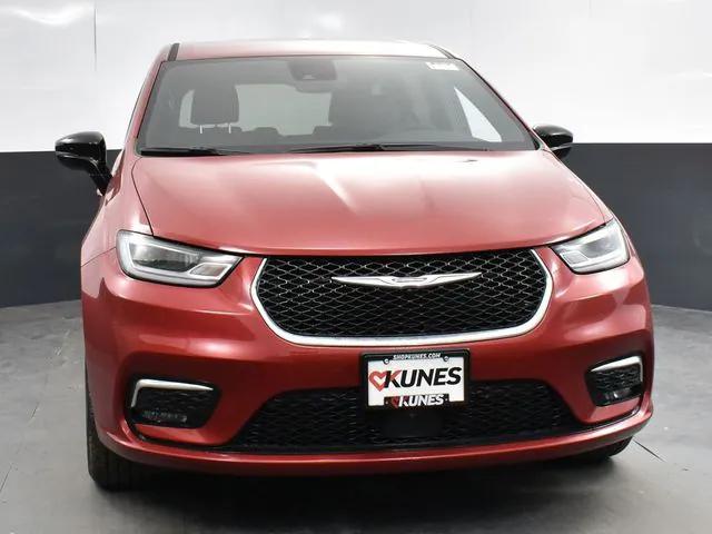 2025 Chrysler Pacifica PACIFICA SELECT AWD