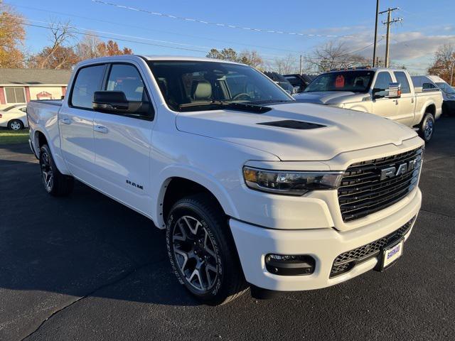 2025 RAM Ram 1500 RAM 1500 LARAMIE CREW CAB 4X4 57 BOX