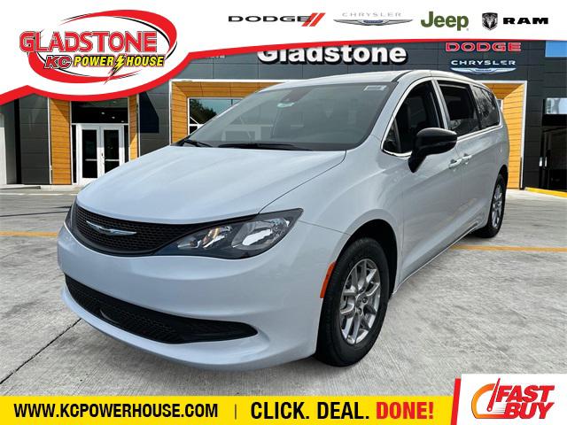 2025 Chrysler Voyager VOYAGER LX