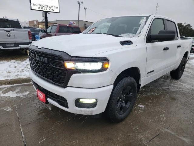 2025 RAM Ram 1500 RAM 1500 TRADESMAN CREW CAB 4X4 57 BOX