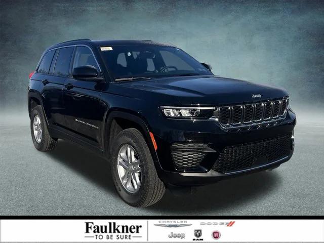 2025 Jeep Grand Cherokee GRAND CHEROKEE LAREDO 4X4