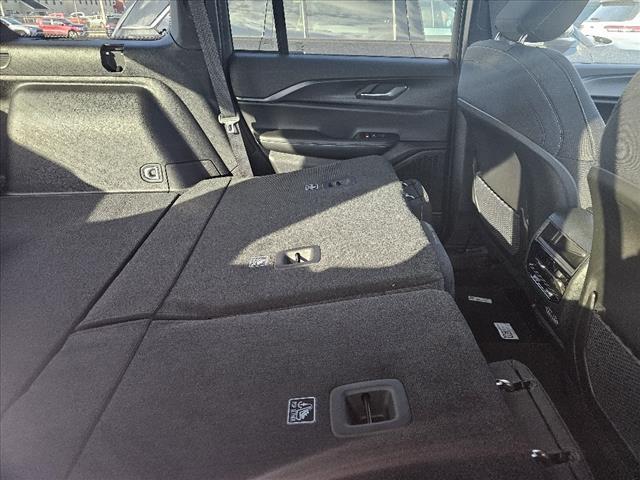 2025 Jeep Grand Cherokee Laredo X 4x4