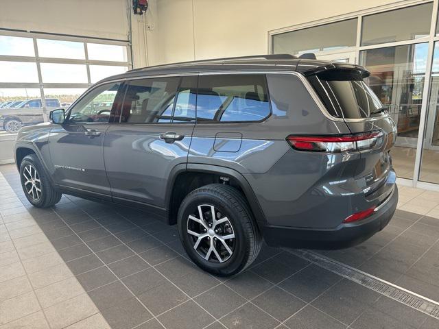 2023 Jeep Grand Cherokee L Limited 4x4 2023 Jeep Grand Cherokee L Limited 4x4