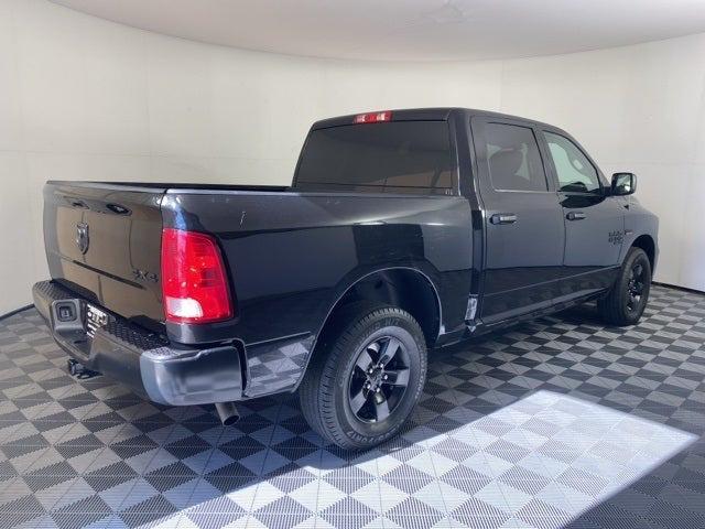 2022 RAM 1500 Classic Tradesman Crew Cab 4x4 57 Box