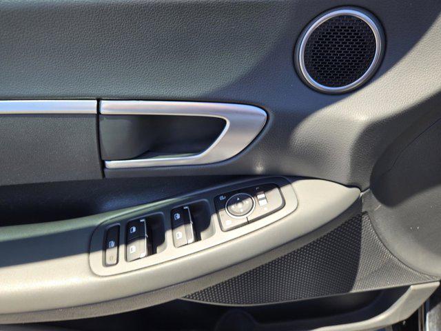 2022 Hyundai Sonata SE
