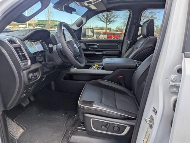 2025 RAM 1500 Laramie Crew Cab 4x4 57 Box