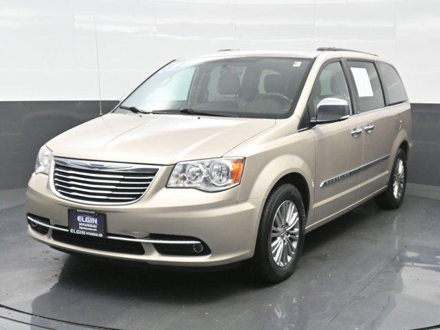 2013 Chrysler Town & Country