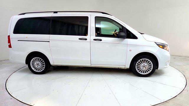 2019 Mercedes-Benz Metris Standard Roof 126" Wheelbase