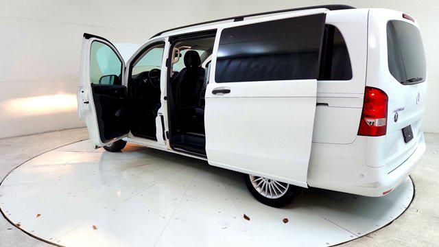 2019 Mercedes-Benz Metris Standard Roof 126" Wheelbase