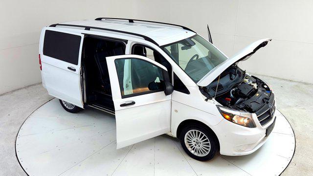 2019 Mercedes-Benz Metris Standard Roof 126" Wheelbase