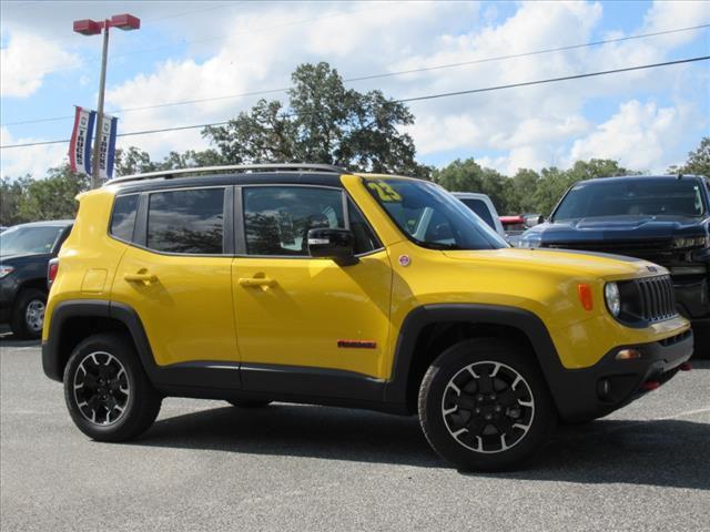 2023 Jeep Renegade RENEGADE TRAILHAWK 4X4