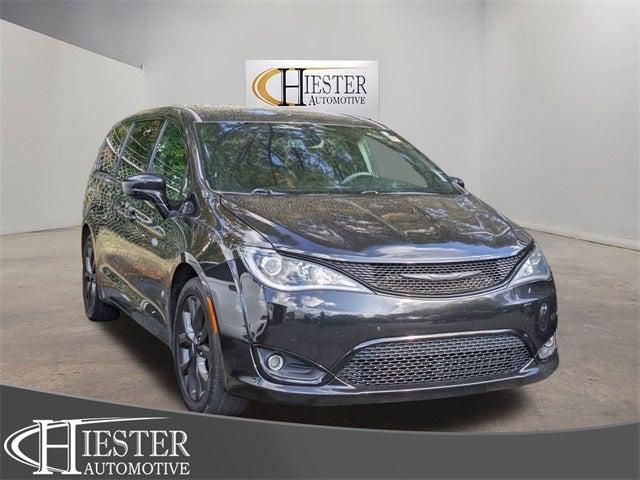 2020 Chrysler Pacifica Touring