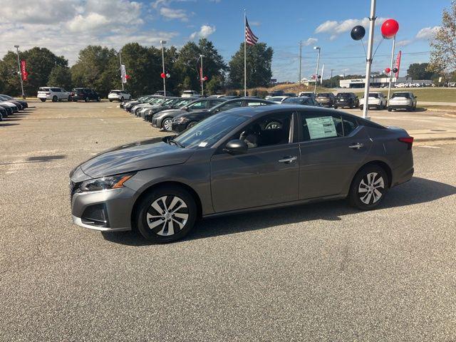 2025 Nissan Altima S FWD