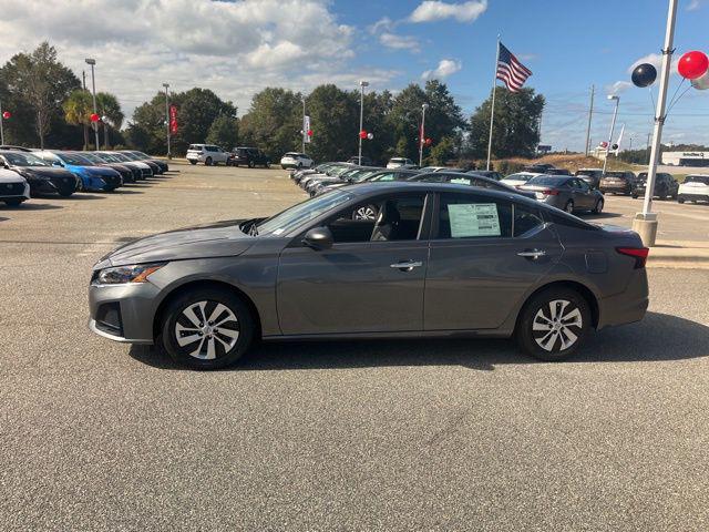2025 Nissan Altima S FWD