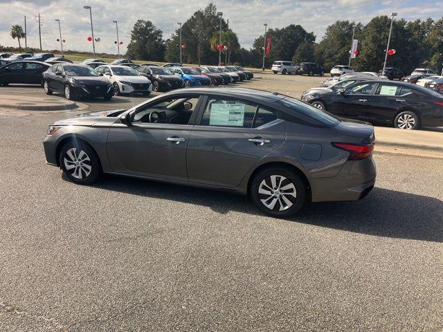 2025 Nissan Altima S FWD
