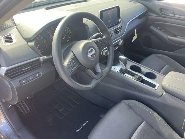 2025 Nissan Altima S FWD