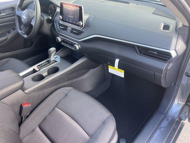 2025 Nissan Altima S FWD