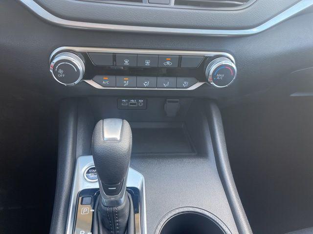 2025 Nissan Altima S FWD
