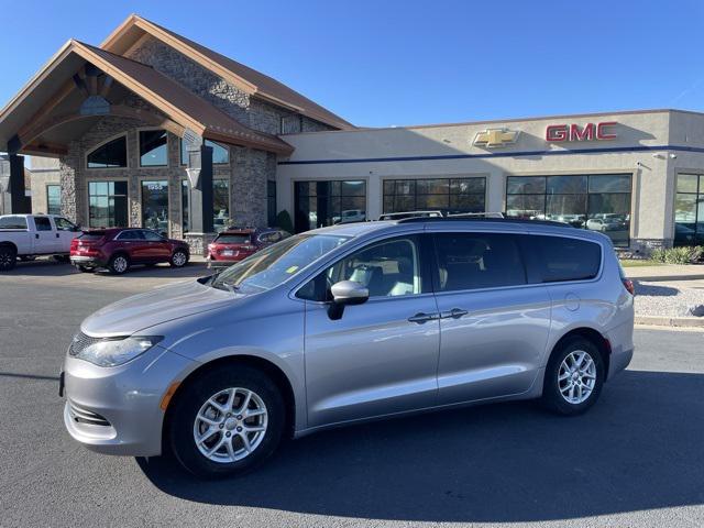 2020 Chrysler Voyager