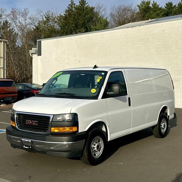 2022 GMC Savana Cargo