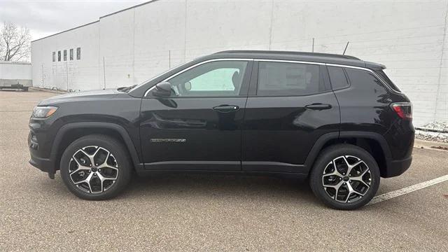 2025 Jeep Compass COMPASS LIMITED 4X4