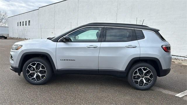 2025 Jeep Compass COMPASS LIMITED 4X4