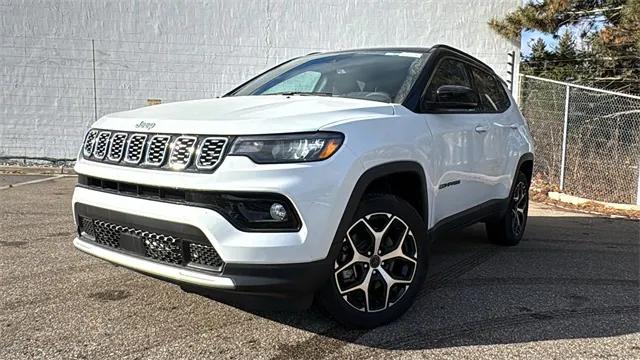 2025 Jeep Compass COMPASS LIMITED 4X4