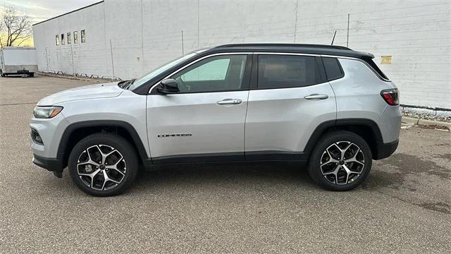 2025 Jeep Compass COMPASS LIMITED 4X4