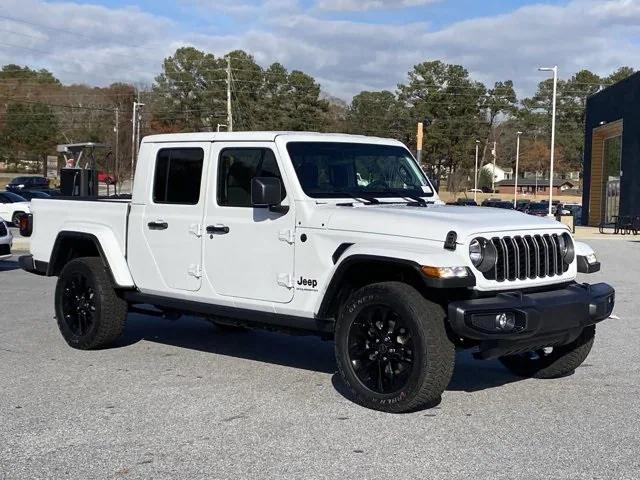 2025 Jeep Gladiator GLADIATOR NIGHTHAWK 4X4