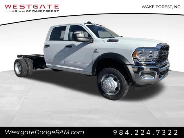 2024 RAM Ram 5500 Chassis Cab RAM 5500 TRADESMAN CHASSIS CREW CAB 4X4 60 CA