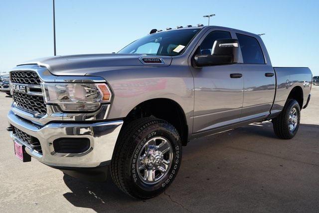 2024 RAM Ram 2500 RAM 2500 TRADESMAN CREW CAB 4X4 64 BOX