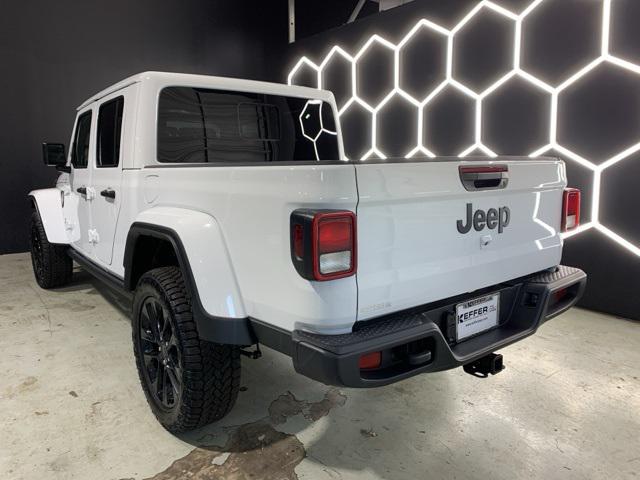 2025 Jeep Gladiator GLADIATOR NIGHTHAWK 4X4