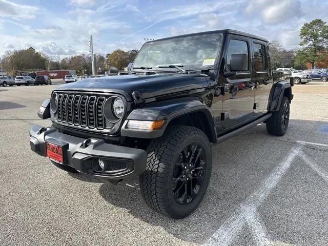 2025 Jeep Gladiator GLADIATOR NIGHTHAWK 4X4