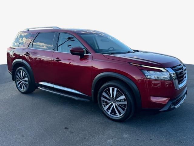 2022 Nissan Pathfinder Platinum 4WD