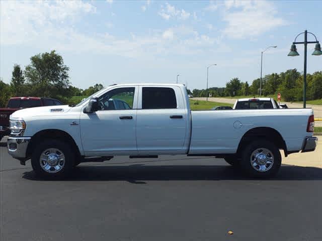 2024 RAM Ram 2500 RAM 2500 TRADESMAN CREW CAB 4X4 8 BOX