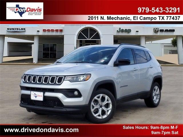 2025 Jeep Compass COMPASS LATITUDE 4X4