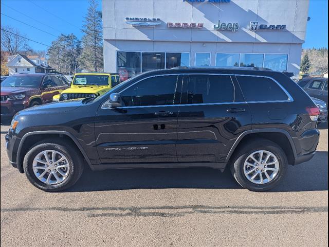 2021 Jeep Grand Cherokee Laredo X 4x4