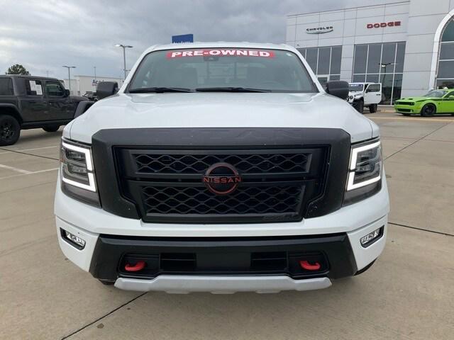 2023 Nissan TITAN Crew Cab PRO-4X 4x4