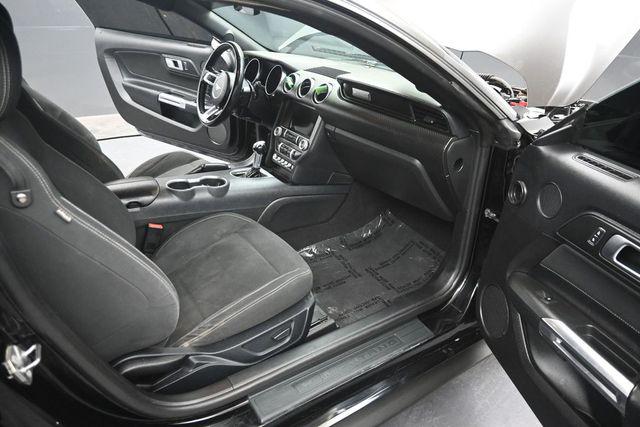 2021 Ford Mustang EcoBoost Fastback