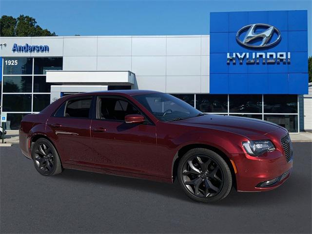 2021 Chrysler 300