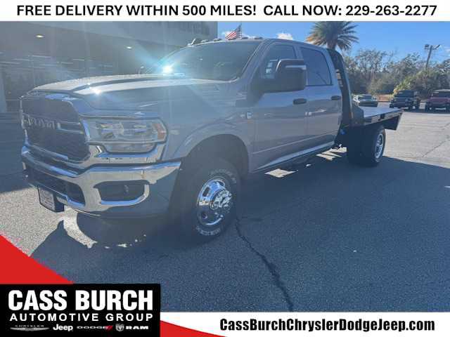 2024 RAM Ram 3500 Chassis Cab RAM 3500 TRADESMAN CREW CAB CHASSIS 4X4 60 CA